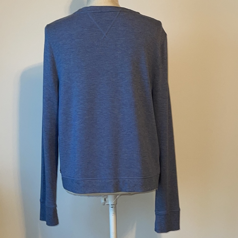 NWT Tommy Hilfiger Sport Long Sleeved Top - Picture 8 of 15